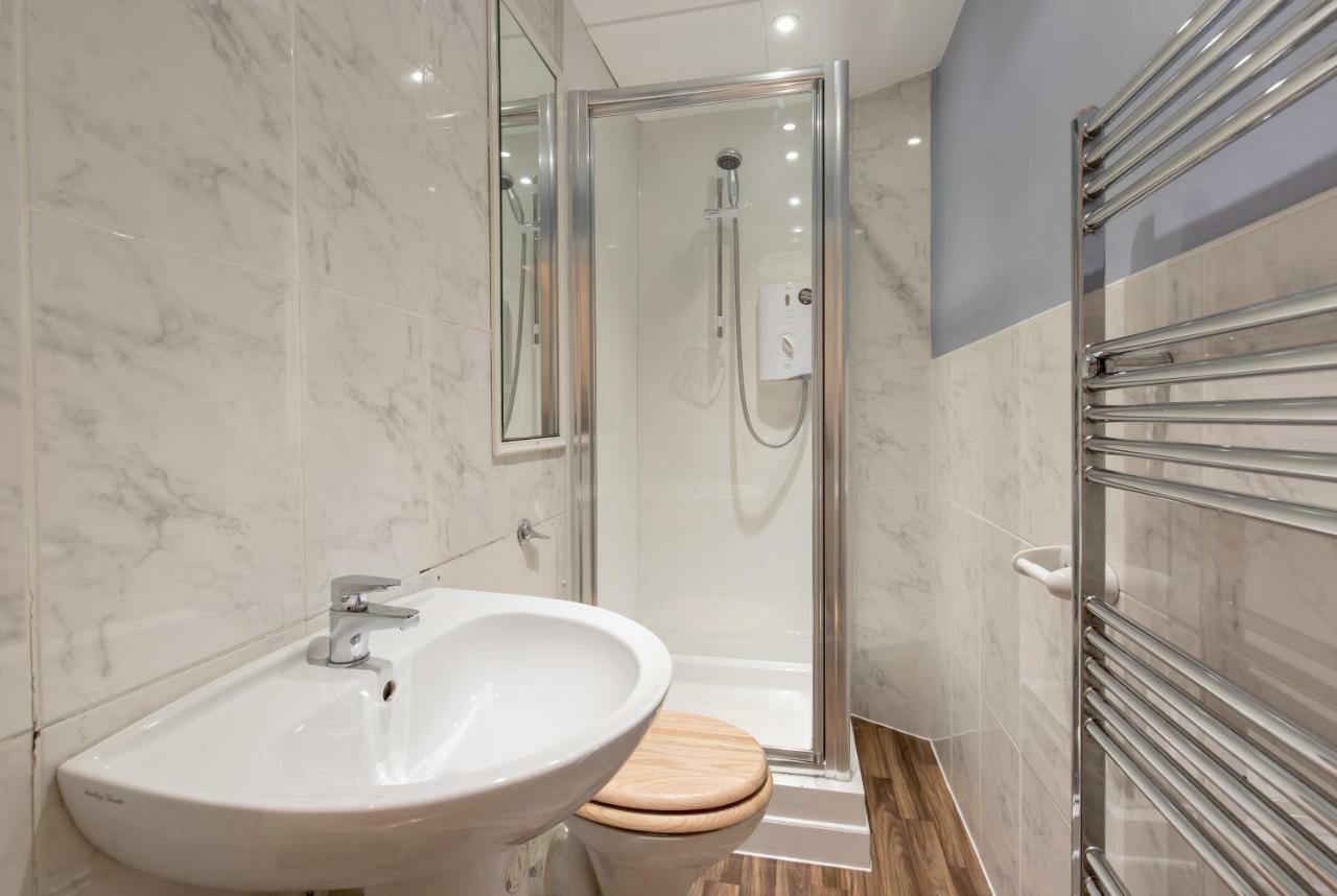 אדינבורו Rose Street Residence מראה חיצוני תמונה