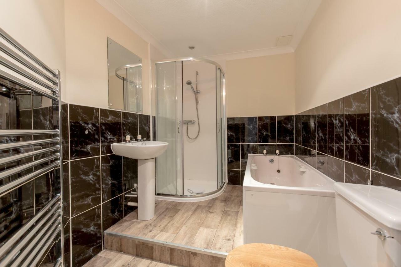 אדינבורו Rose Street Residence מראה חיצוני תמונה